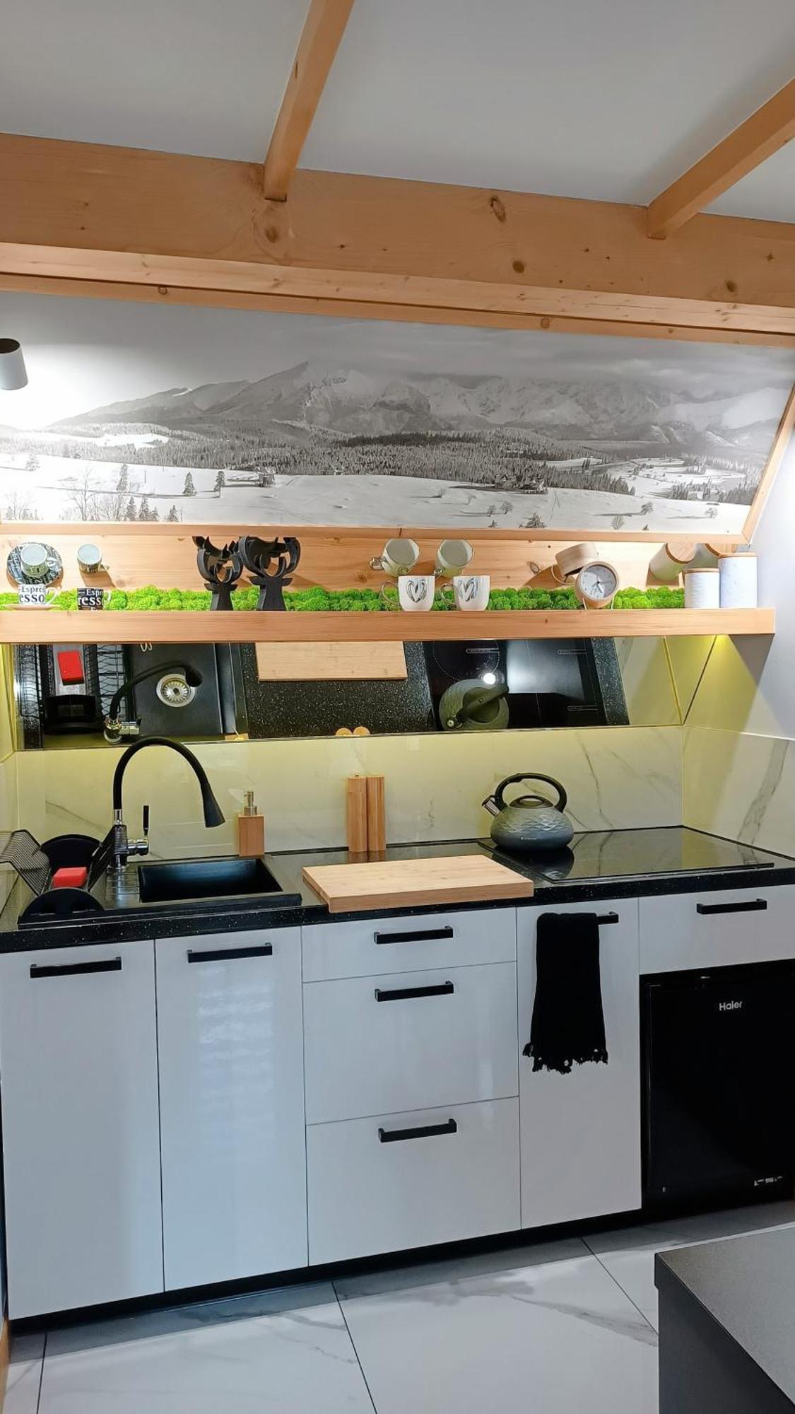 Lux Houses W Domku Tylko Dwa Apartamentyz Jacuzzi Zewnetrznym Gron ภายนอก รูปภาพ